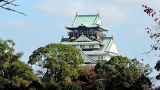 離れて眺める天守閣も素敵でした