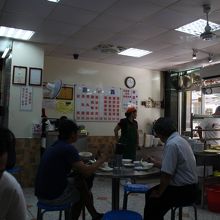 お店の作りは東南アジアっぽい