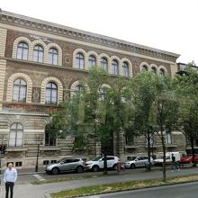 壁面の装飾が素敵です。