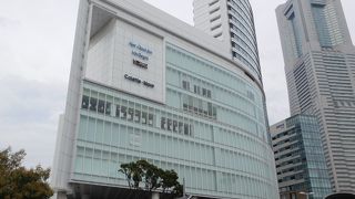 桜木町駅近くの商業施設