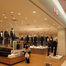 ユニクロ (サイアムパラゴン店)