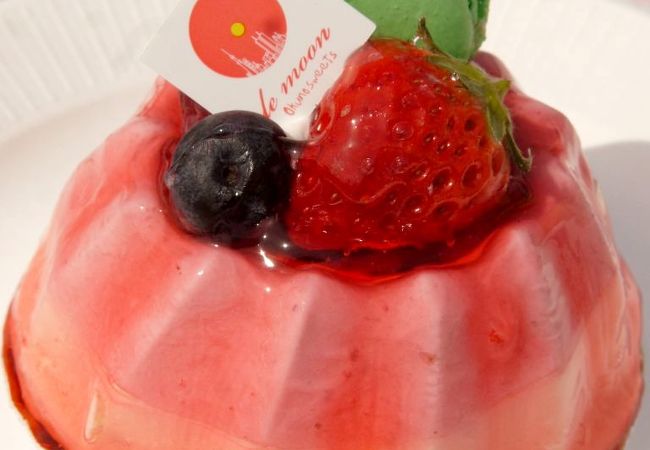 安芸郡海田町にある洋菓子店