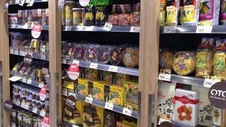 タイ製品コーナーが充実