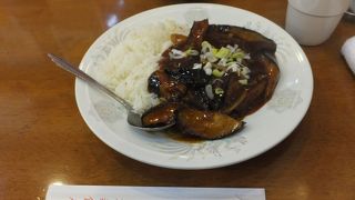 ちょっと味が濃いのでごはんをしっかり食べるにはうってつけ