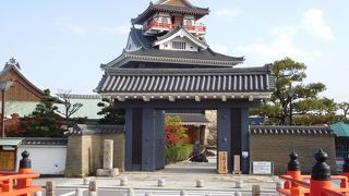 平成元年に築城された新しいお城