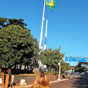 ブラジルとパラグアイの国境の橋