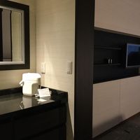 お茶やポットの台