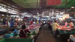 タラート ノンドゥアン