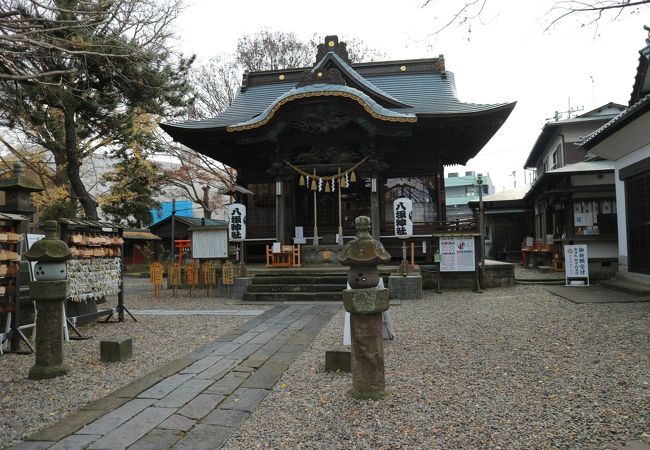 立派な境内＆神社　歴史の重みを感じます。