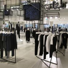 サヤーム ディスカバリー センター