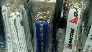 飛行機グッズも豊富です