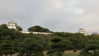 明石公園内にあるこじんまりしたお城