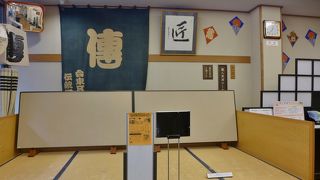 入場無料、目の保養ができました