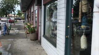 洋服が好きなら必ず行ってください。何かはあると思います。