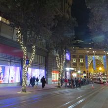 夜のパウウェル駅、ケーブルカー乗り場