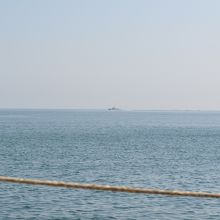 二見浦から見る海