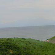 オホーツク海の浜で小清水原生花園から行けるようです