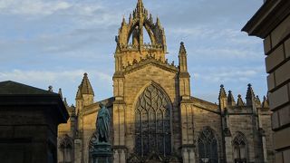 ロイヤルマイル沿いの教会