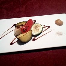 季節の野菜の鉄板焼き