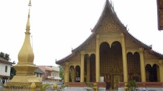 改修された綺麗なお寺