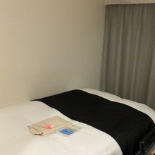 日本のホテルは「ねまき」があるので良いですね。