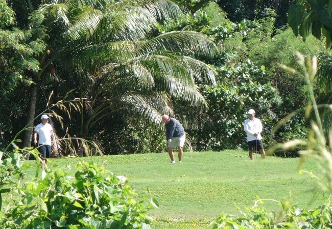 モーレア グリーンパール ゴルフコース ポリネシア