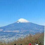 開けていて、富士山の絶景が楽しめます。