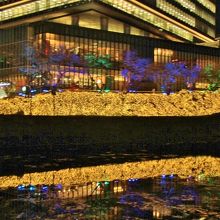 弁慶橋から見た東京ガーデンテラス紀尾井町のイルミネーション