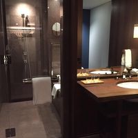 バスルームなどもとてもシンプルなつくり