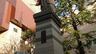 誰が見ても亀ですが、実は亀ではなく、伝説上の贔屓（ひき）