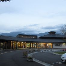 木造の趣ある建物がSC構造の無難な建物になっていました