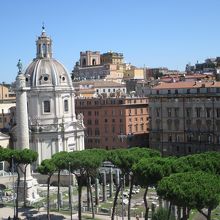 ローマのへそという感じです