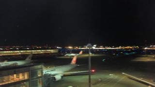 夜の街灯りがきれいです！