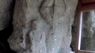 急な階段を登らなければならないが，登る価値はあると思う！