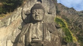 たくさんの大仏様