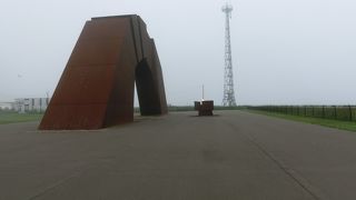 望郷の岬公園にある大きなモニュメント