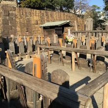 赤穂浪士のお墓。