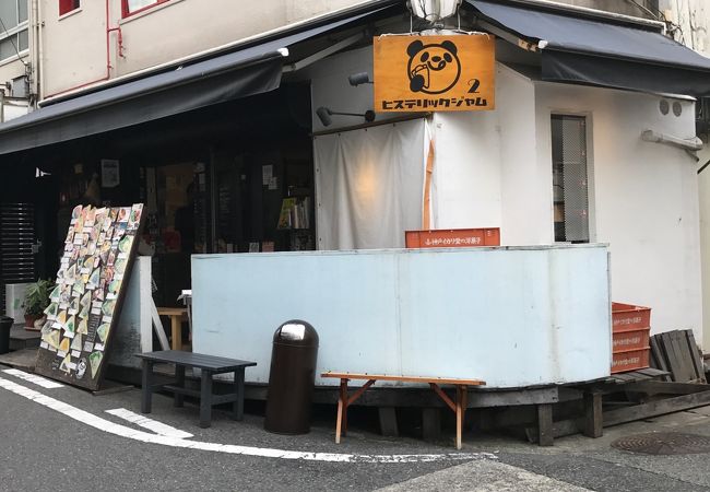 人気クレープ店