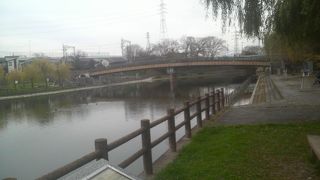 中書島駅近く、水路周辺が静かでいい雰囲気でした