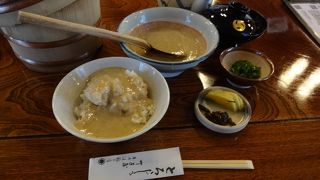 「梅若葉丸子の宿のとろろ汁」