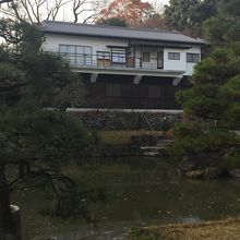 ここが、もともとの本宅だったそうです。今は展示館です