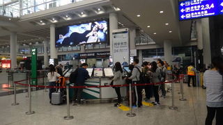 香港国際空港でオクトパス購入