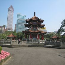 楼閣内でランチを食べました