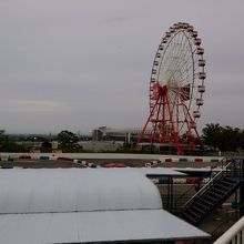 観覧車もあります