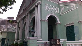 パステルグリーン