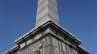 甲府駅前のシンボル