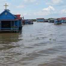 海のように広い湖です