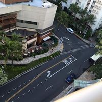 ラナイからはロイヤルハワイアンセンターが見えます！