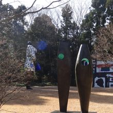 不思議な作品がいっぱい。