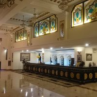 シックで豪華なロビー